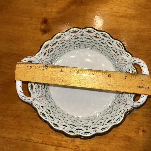 Andrea by Sadek Porcelain Basket Bowl Green & Gold Accents - Picture 11 of 11